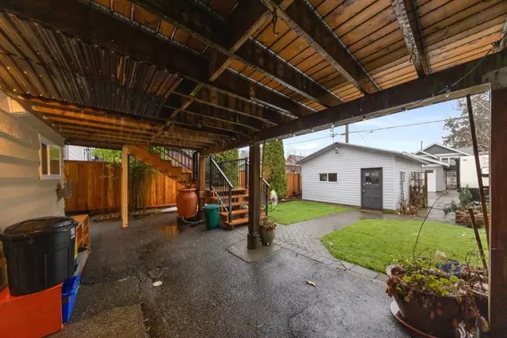317 East 22nd Street, North Vancouver For Sale - image 29