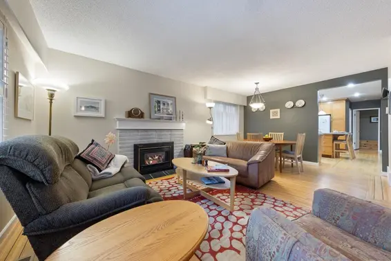 317 East 22nd Street, North Vancouver For Sale - image 4