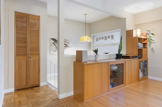 317 East 22nd Street, North Vancouver For Sale - image 5