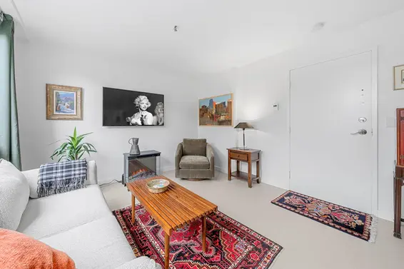 101A 460 14th Street, West Vancouver For Sale - image 3