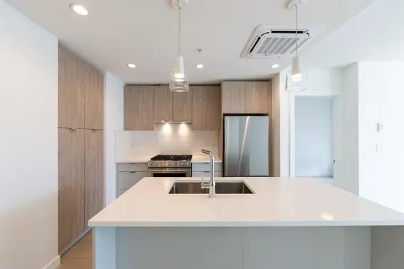 203 108 East 8th Street, North Vancouver For Sale - image 3