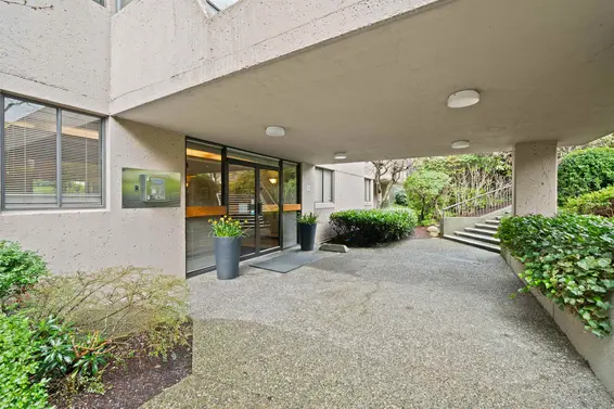 402 555 13th Street, West Vancouver For Sale - image 31