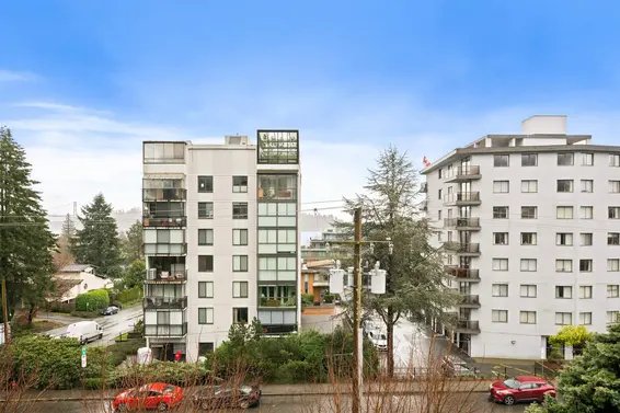 402 555 13th Street, West Vancouver For Sale - image 35