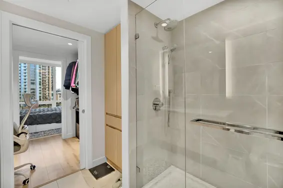 412 1500 Fern Street, North Vancouver For Sale - image 21