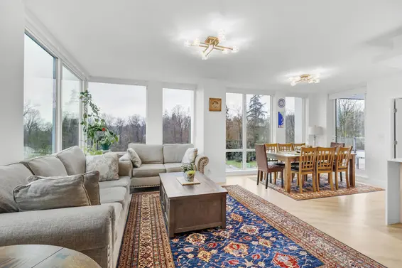 412 1500 Fern Street, North Vancouver For Sale - image 3