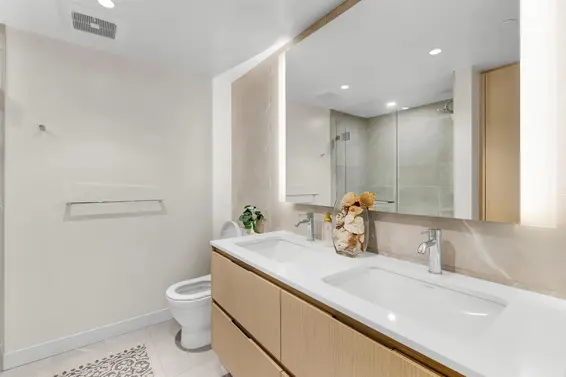 412 1500 Fern Street, North Vancouver For Sale - image 33