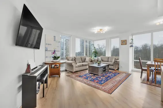 412 1500 Fern Street, North Vancouver For Sale - image 5