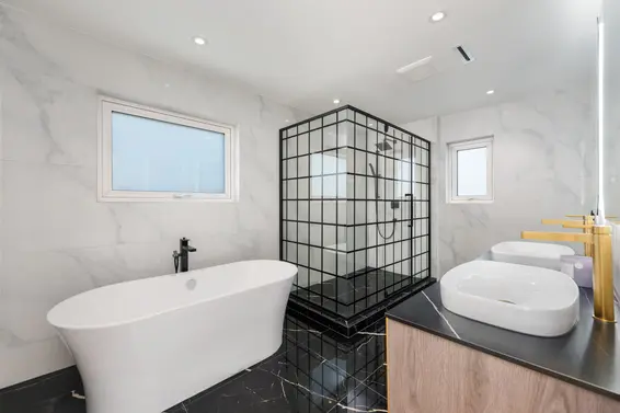 4082 Sunnycrest Drive, North Vancouver For Sale - image 31