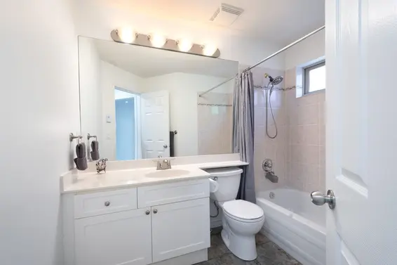 5 222 East 5th Street, North Vancouver For Sale - image 33