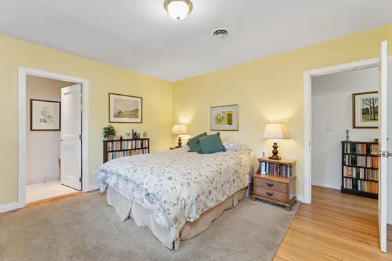 2658 Newmarket Drive, North Vancouver For Sale - image 12