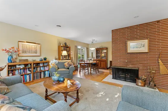 2658 Newmarket Drive, North Vancouver For Sale - image 4