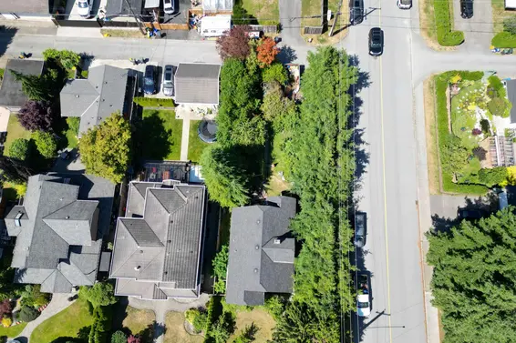 796 East 11th Street, North Vancouver For Sale - image 5
