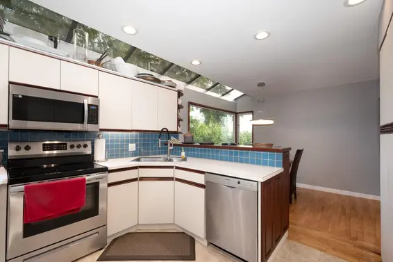 3284 Mathers Avenue, West Vancouver For Sale - image 15