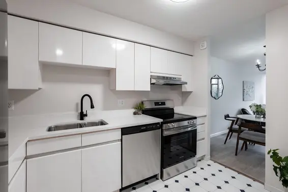 509 1327 East Keith Road, North Vancouver For Sale - image 8