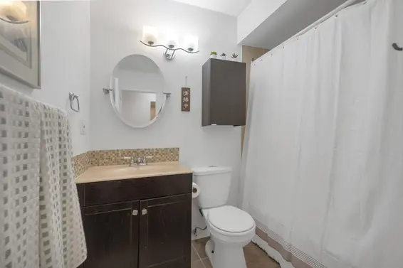 301 809 West 16th Street, North Vancouver For Sale - image 12