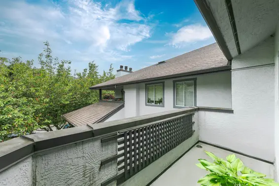 301 809 West 16th Street, North Vancouver For Sale - image 18
