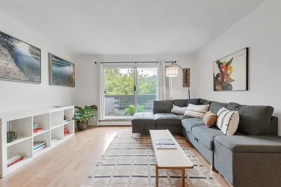 301 809 West 16th Street, North Vancouver For Sale - image 3