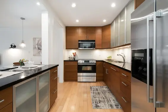 101 236 West 2nd Street, North Vancouver For Sale - image 4