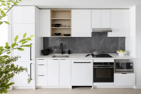 665 422 East 3rd Street, North Vancouver