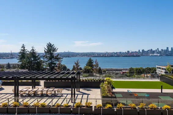 665 422 East 3rd Street, North Vancouver For Sale - image 9