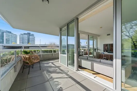 101 768 Arthur Erickson Place, West Vancouver For Sale - image 32