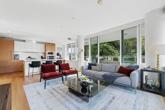 101 768 Arthur Erickson Place, West Vancouver For Sale - image 9