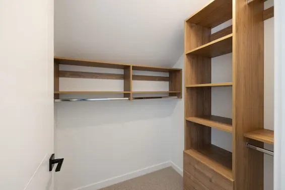 614 East 9Th Street, North Vancouver For Sale - image 19