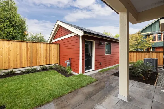 614 East 9Th Street, North Vancouver For Sale - image 21