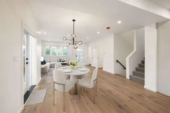 614 East 9Th Street, North Vancouver For Sale - image 7