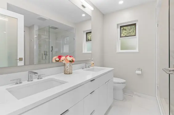 2387 Caledonia Avenue, North Vancouver For Sale - image 18