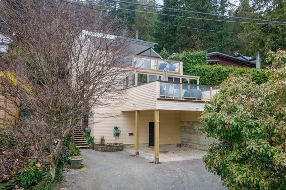 2387 Caledonia Avenue, North Vancouver For Sale - image 2