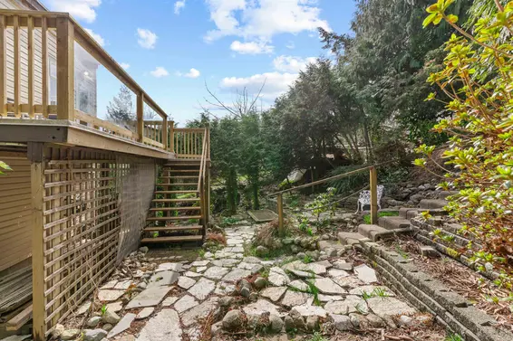 2387 Caledonia Avenue, North Vancouver For Sale - image 31