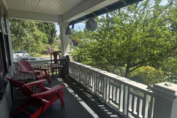 364 East 14th Street, North Vancouver For Sale - image 3