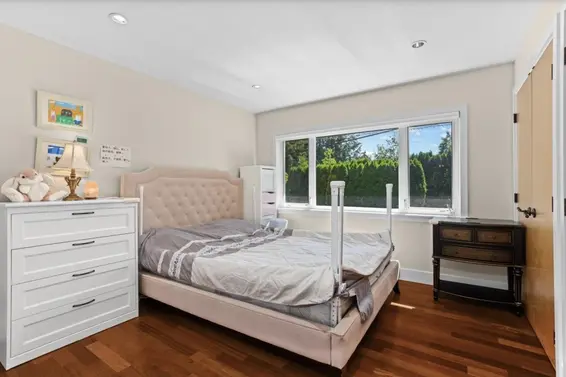 81 Morven Drive, West Vancouver For Sale - image 15