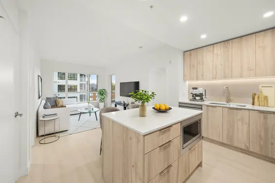 405 3596 Malsum Drive, North Vancouver