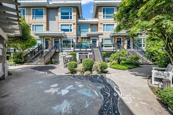 74 728 West 14th Street, North Vancouver For Sale - image 39