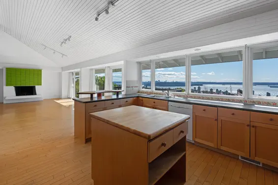 2220 Queens Avenue, West Vancouver For Sale - image 11