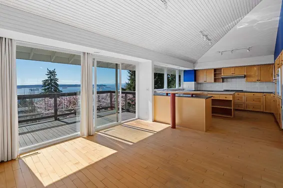 2220 Queens Avenue, West Vancouver For Sale - image 18