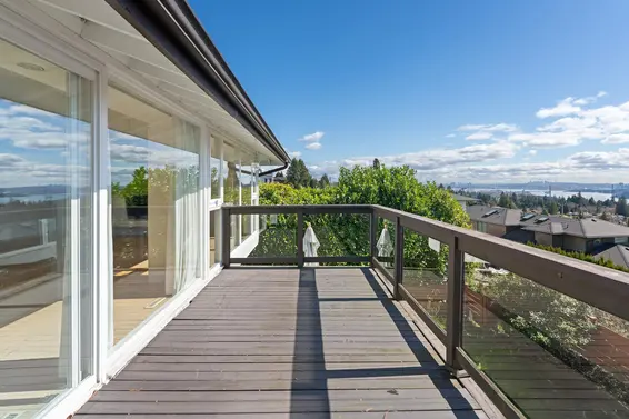 2220 Queens Avenue, West Vancouver For Sale - image 22