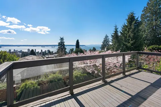 2220 Queens Avenue, West Vancouver For Sale - image 23