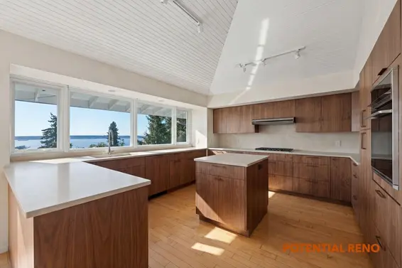 2220 Queens Avenue, West Vancouver For Sale - image 3