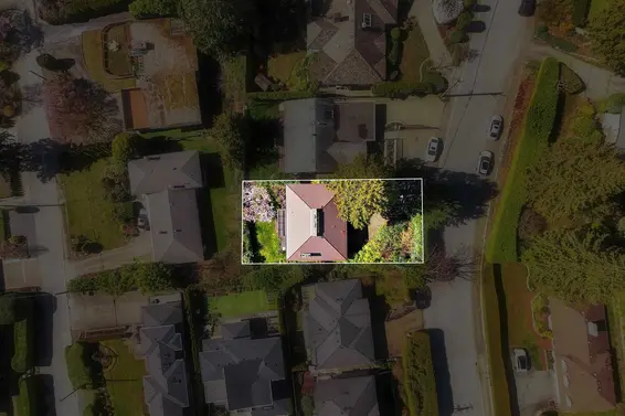 2220 Queens Avenue, West Vancouver For Sale - image 39