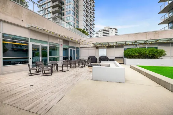 2105 125 East 14th Street, North Vancouver For Sale - image 16