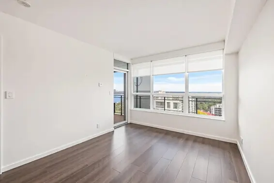 2105 125 East 14th Street, North Vancouver For Sale - image 4