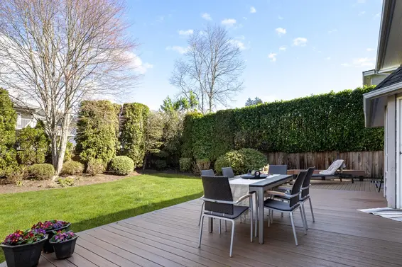 2323 Inglewood Avenue, West Vancouver For Sale - image 30