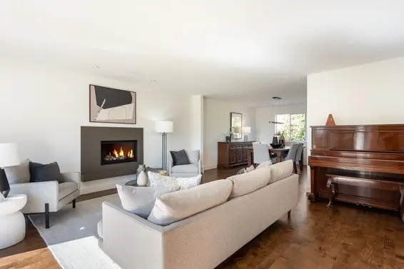 2323 Inglewood Avenue, West Vancouver For Sale - image 5