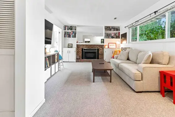2285 Tompkins Crescent, North Vancouver For Sale - image 19