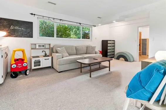 2285 Tompkins Crescent, North Vancouver For Sale - image 20