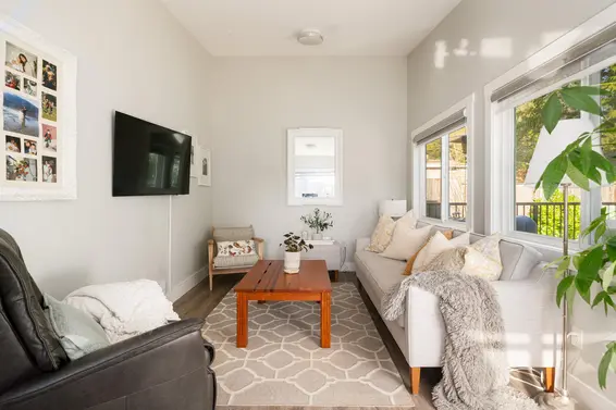 3642 Sykes Road, North Vancouver For Sale - image 16