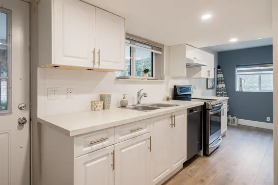 3642 Sykes Road, North Vancouver For Sale - image 25